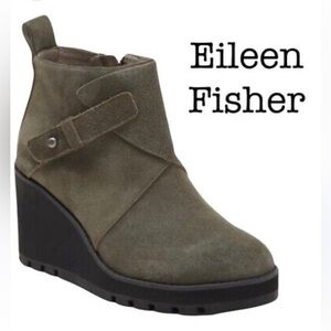 Eileen Fisher Tinker Wedgie Booties Dark Moss Green Suede Size 9.5